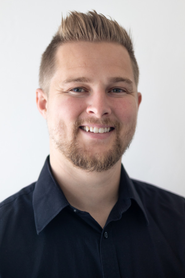 Graeme Graeme | Office Manager